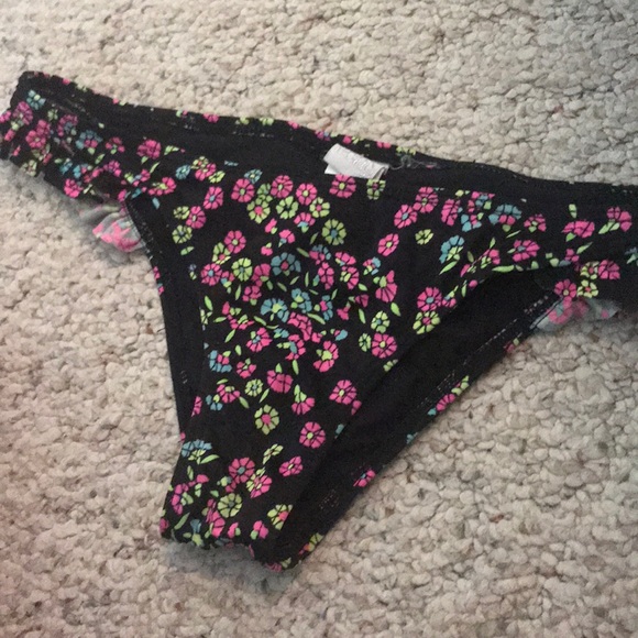 Billabong Floral Bikini Bottoms - Picture 2 of 6